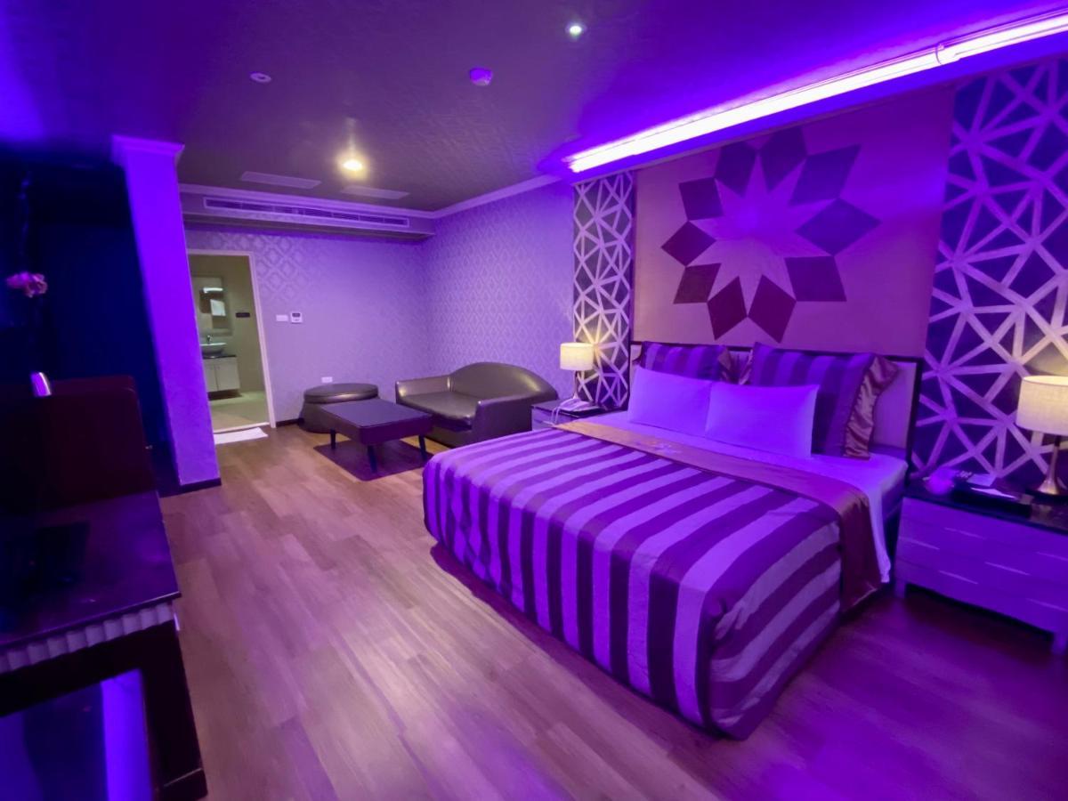 Huang Xing Motel Pingtung Экстерьер фото