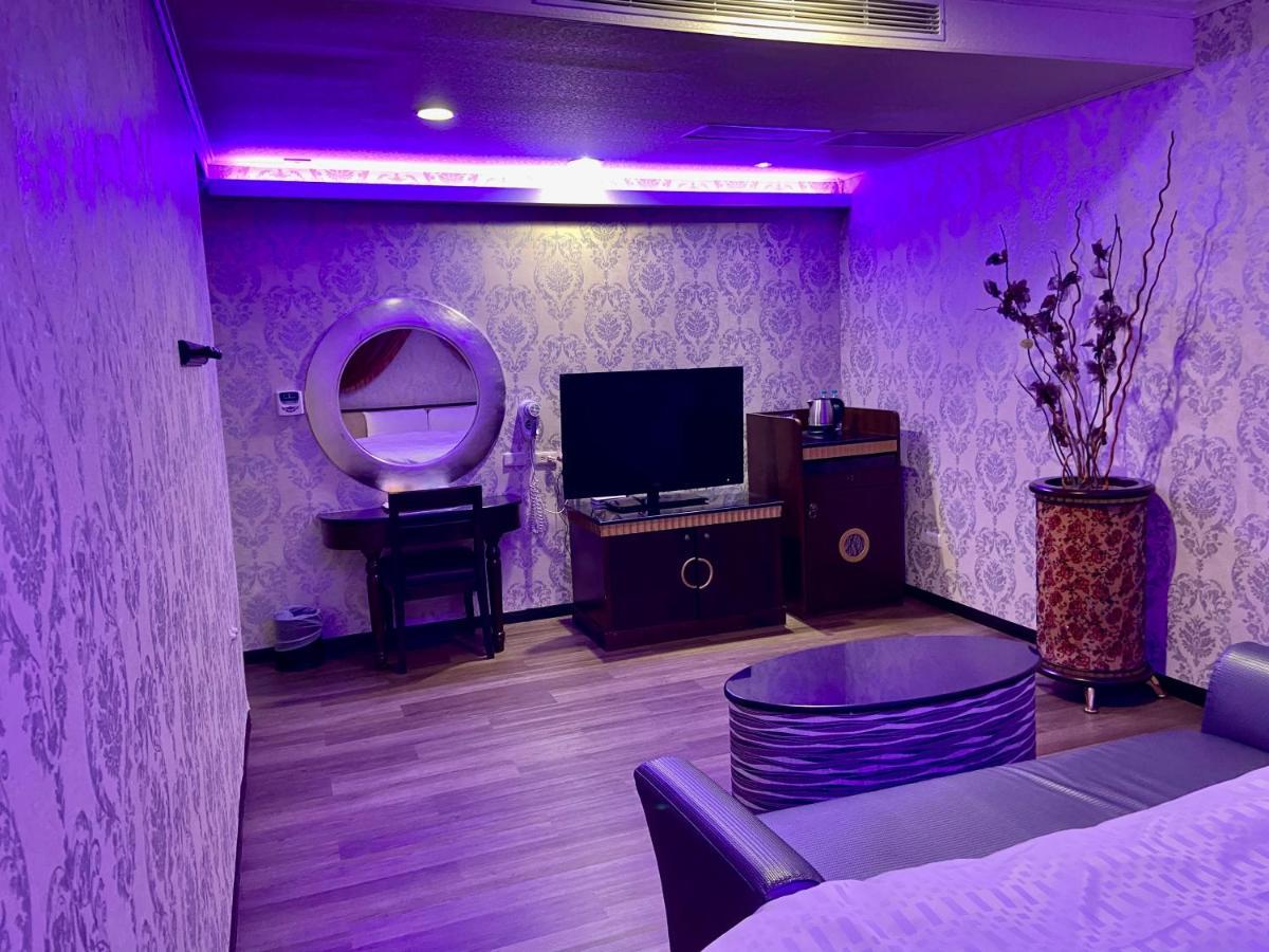 Huang Xing Motel Pingtung Экстерьер фото