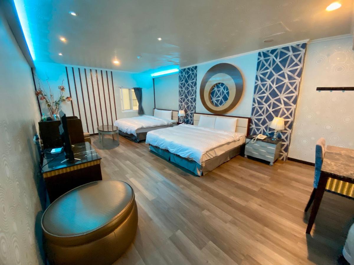 Huang Xing Motel Pingtung Экстерьер фото