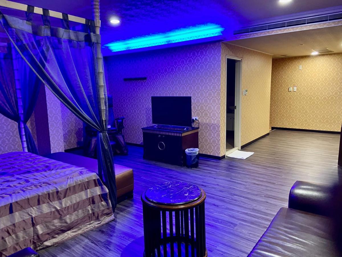 Huang Xing Motel Pingtung Экстерьер фото