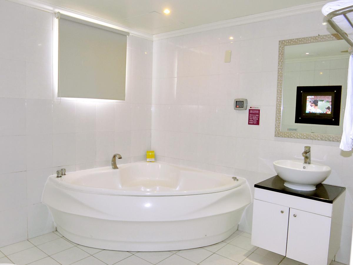 Huang Xing Motel Pingtung Экстерьер фото